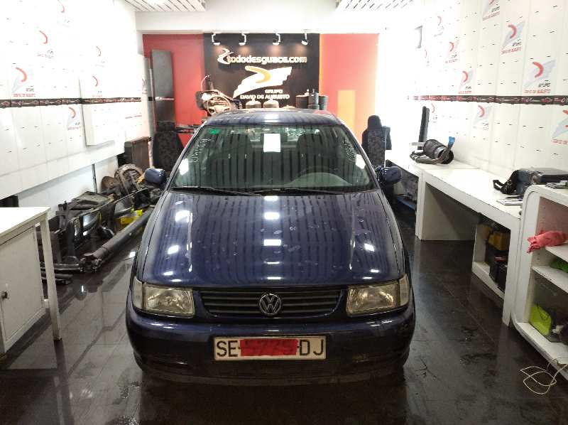 LUNA TRASERA DERECHA VOLKSWAGEN POLO BERLINA (6N1) Básico
