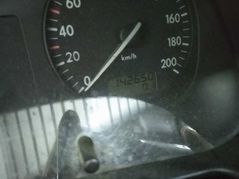VOLKSWAGEN POLO BERLINA (6N1) Básico   |   09.94 - ...