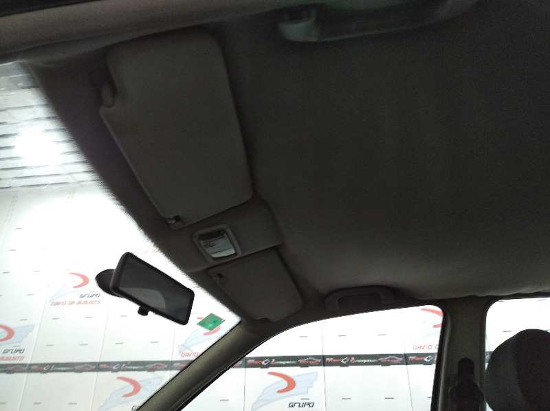 VOLKSWAGEN POLO BERLINA (6N1) Básico   |   09.94 - ...