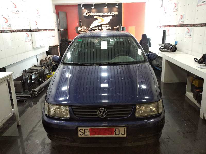 VOLKSWAGEN POLO BERLINA (6N1) Básico   |   09.94 - ...