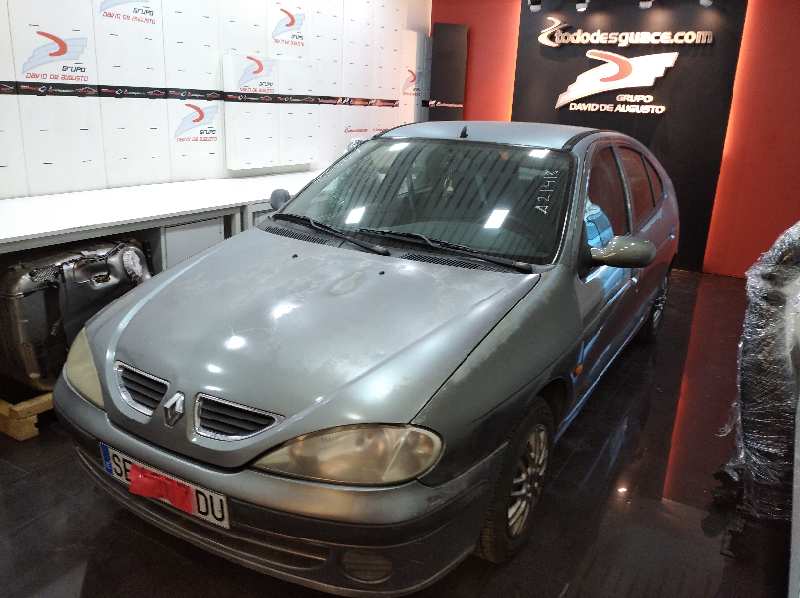 RENAULT MEGANE I FASE 2 BERLINA (BA0) 1.9 D Authentique   |   10.00 - 12.01 foto 3