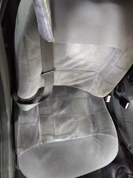 RENAULT MEGANE I FASE 2 BERLINA (BA0) 1.9 D Authentique   |   10.00 - 12.01 foto 11
