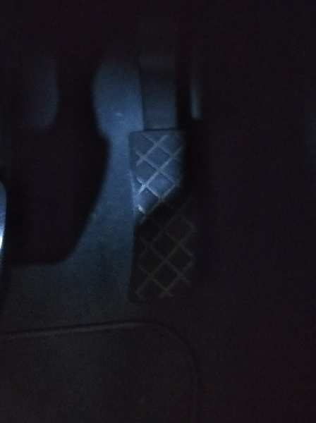 PEDAL ACELERADOR