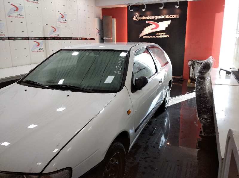 NISSAN ALMERA (N15) GX Motor 1,4 Ltr. - 64 kW 16V CAT foto 3