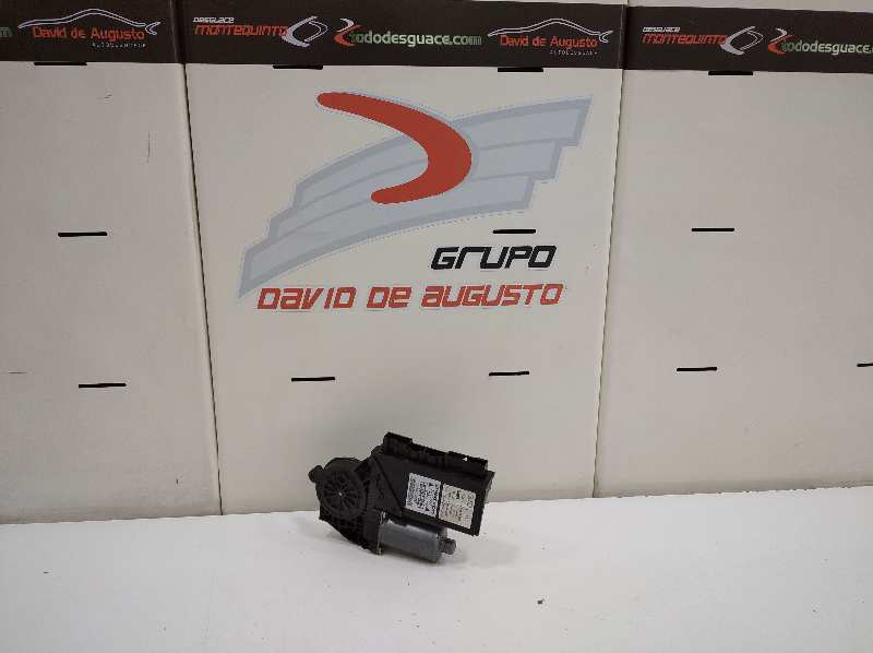 MOTOR ELEVALUNAS DELANTERO IZQUIERDO AUDI A4 BERLINA (8E) 2.7 TDI (DPF)   |   12.05 - 12.07