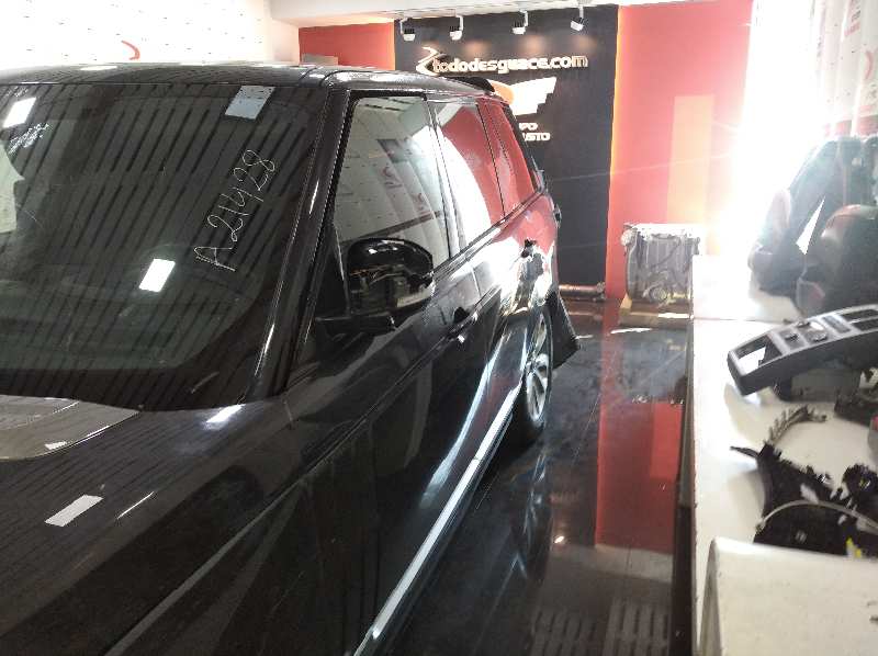 LAND ROVER RANGE ROVER (10.2012->) *   |   0.12 - ... foto 5