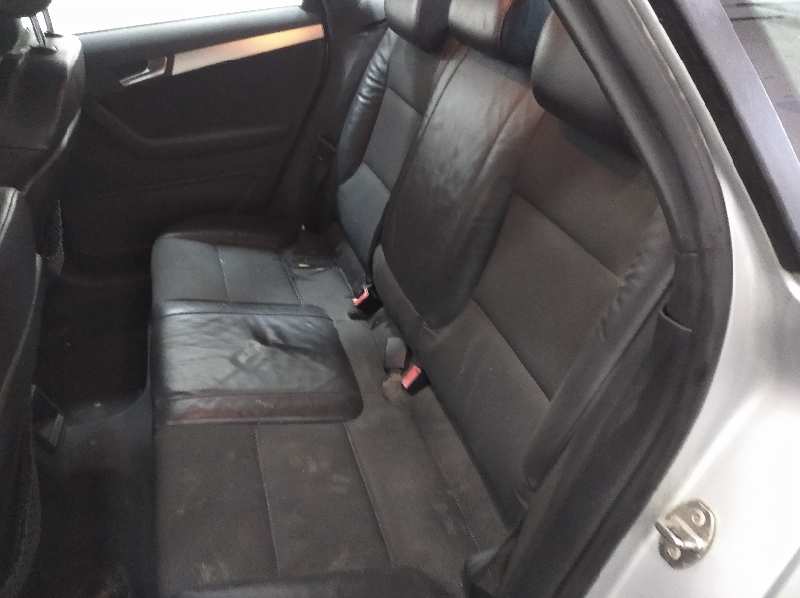 AUDI A3 SPORTBACK (8P) 2.0 TDI Ambiente   |   09.04 - 12.08