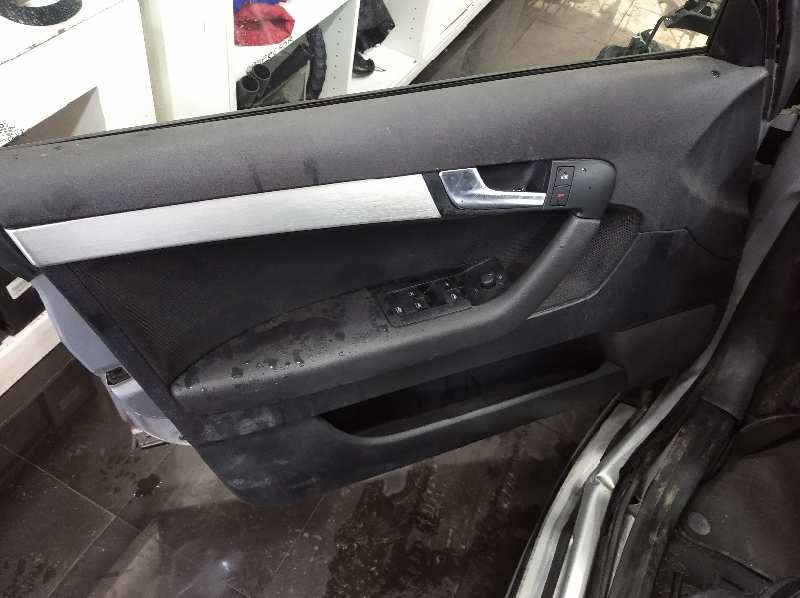 AUDI A3 SPORTBACK (8P) 2.0 TDI Ambiente   |   09.04 - 12.08