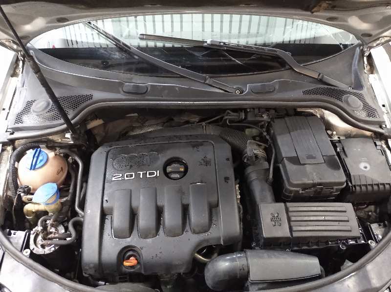 AUDI A3 SPORTBACK (8P) 2.0 TDI Ambiente   |   09.04 - 12.08