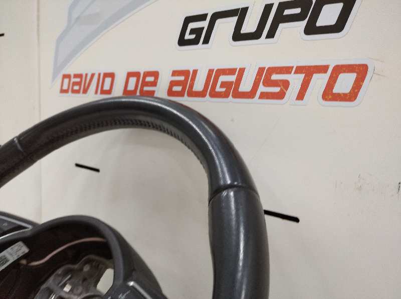 VOLANTE foto 3