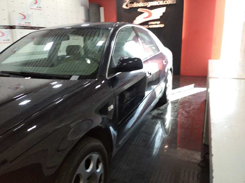 AUDI A6 BERLINA (4B2) 1.8 T   |   06.01 - 12.04 foto 6