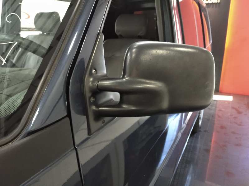 VOLKSWAGEN T4 TRANSPORTER/FURGONETA (MOD. 1991) Caja cerrada  Economy   |   01.98 - ... foto 7