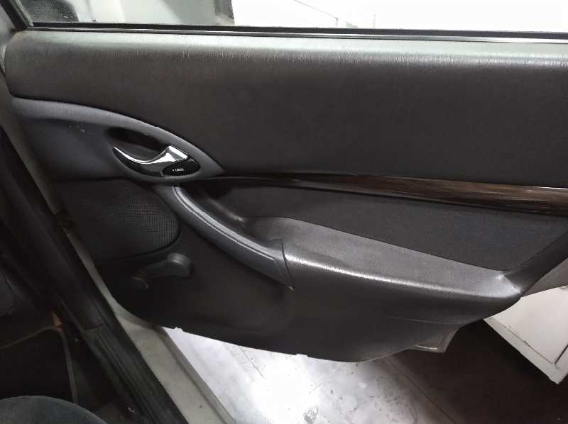 FORD FOCUS BERLINA (CAK) *   |   0.98 - 0.04 foto 12