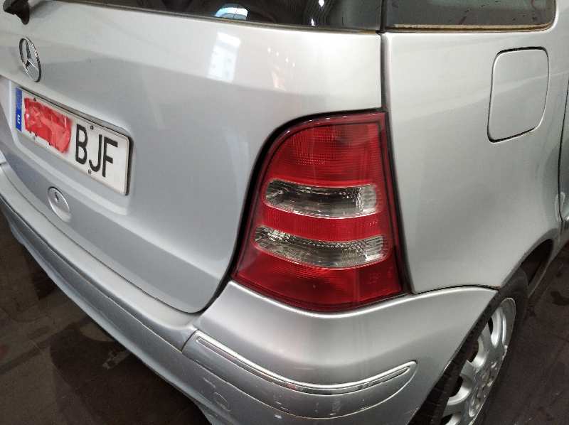 MERCEDES CLASE A (W168) 160 (168.033)   |   05.97 - 12.04 foto 8