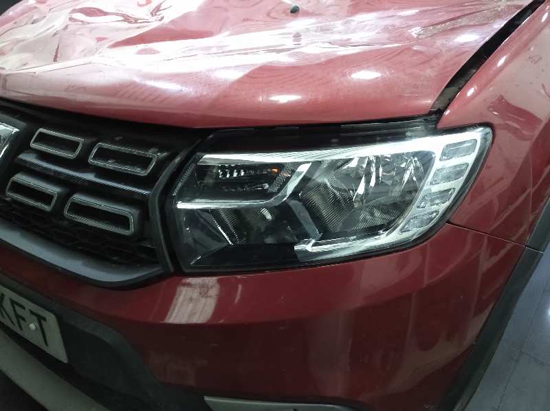 DACIA SANDERO Laureate   |   10.12 - 12.20 foto 7