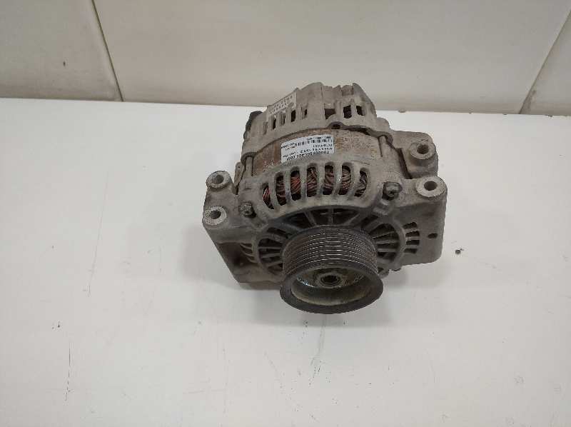 ALTERNADOR foto 2