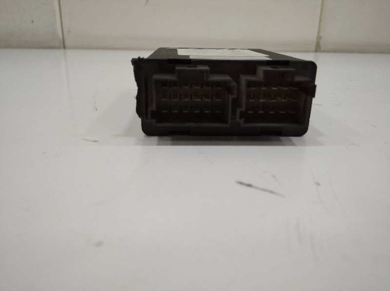 UCE ECU foto 3