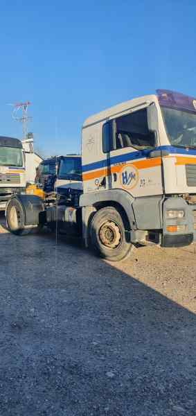 MAN TG - A 26.XXX FG   FNLC 6X2   (E2) L   |   01.00 - 12.01 foto 4
