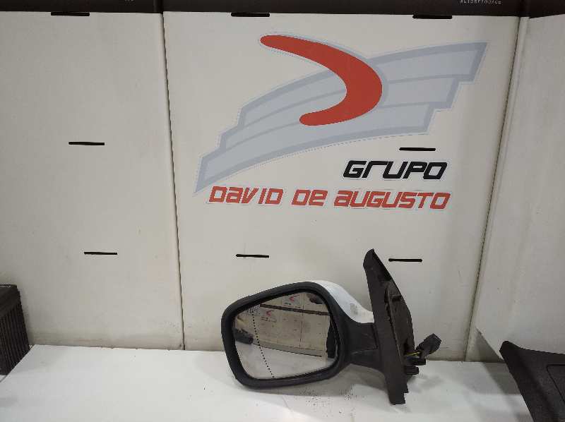 RETROVISOR IZQUIERDO ELECTRICO
