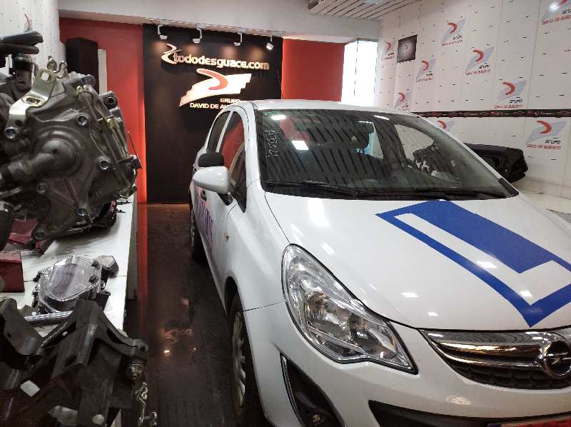OPEL CORSA D "111 Years"   |   01.10 - 12.11 foto 2