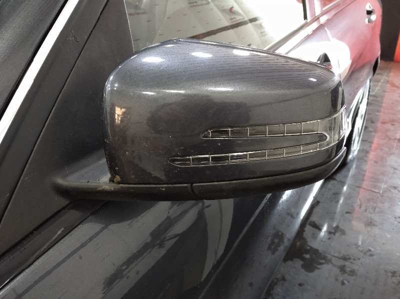 MERCEDES CLASE C (W204) FAMILIAR C 200 T CDI BlueEfficiency (204.201)   |   12.09 - 12.11 foto 7