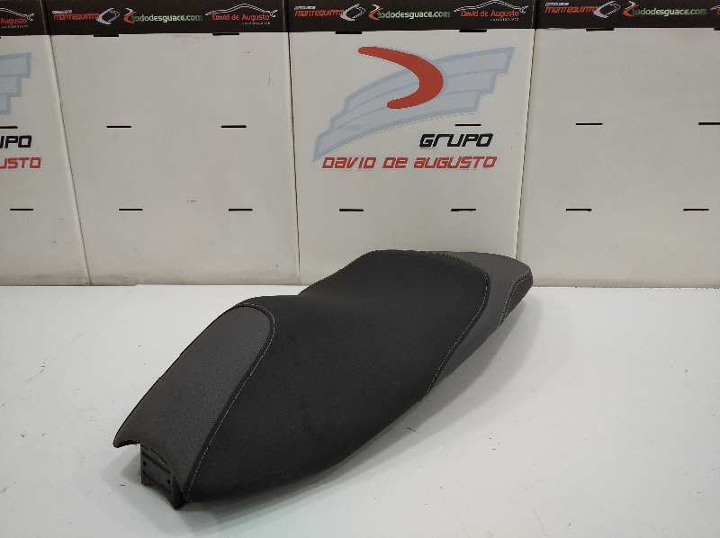 ASIENTO DELANTERO DERECHO