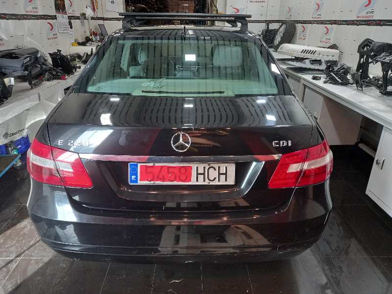 MERCEDES CLASE E (W212) LIM. 220 CDI BlueEfficiency (212.002)   |   01.09 - 12.14 foto 6