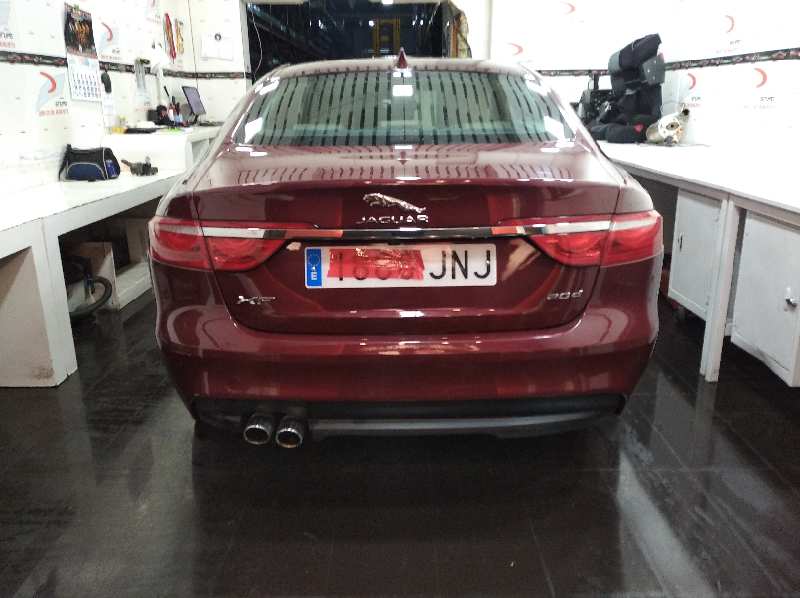 JAGUAR XF Portfolio   |   04.15 - 12.20