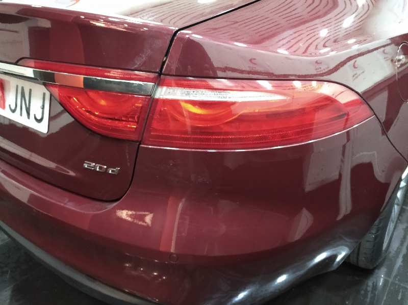 JAGUAR XF Portfolio   |   04.15 - 12.20