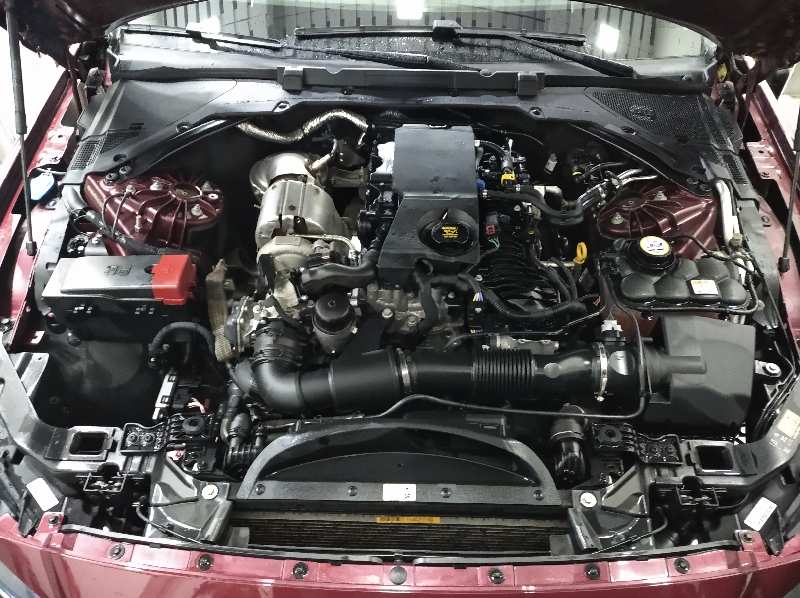 JAGUAR XF Portfolio   |   04.15 - 12.20