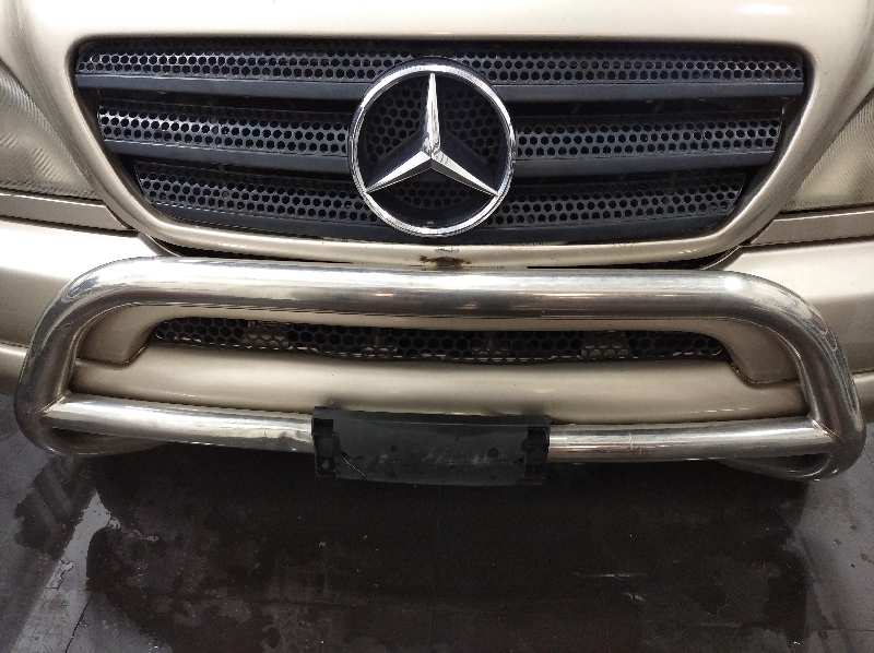 MERCEDES CLASE M (W163) 270 CDI (163.113)   |   09.99 - 12.05 foto 11