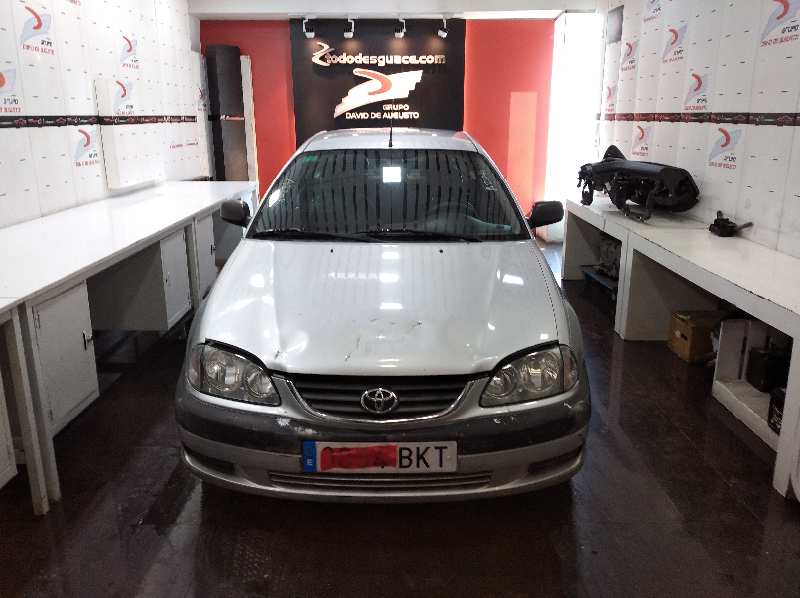 TOYOTA AVENSIS BERLINA (T 22) 2.0 D4-D Luna (5-ptas.)   |   08.99 - 12.00