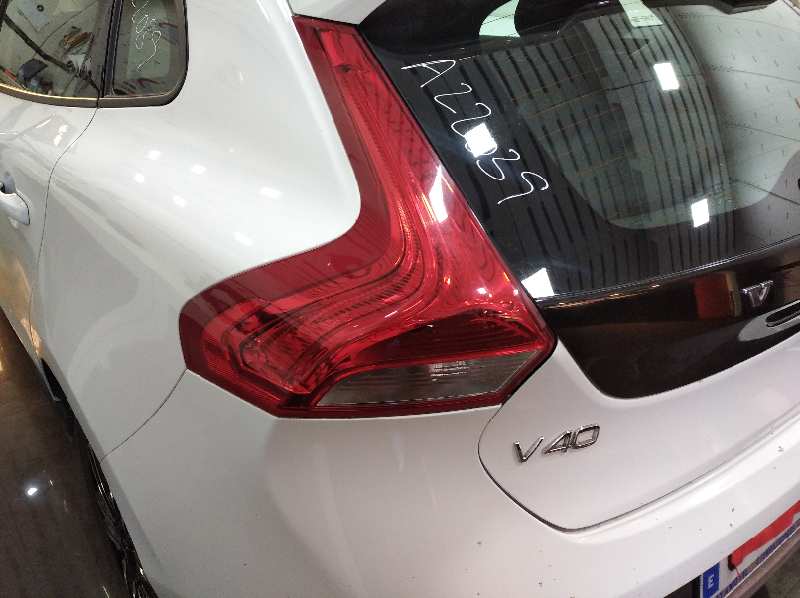 VOLVO V40 CROSS COUNTRY (2012-0) Basis