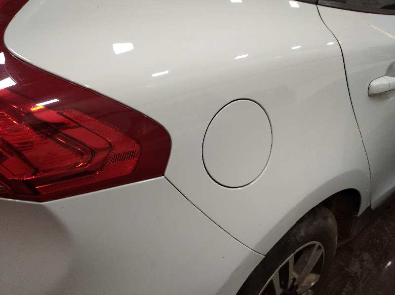 VOLVO V40 CROSS COUNTRY (2012-0) Basis