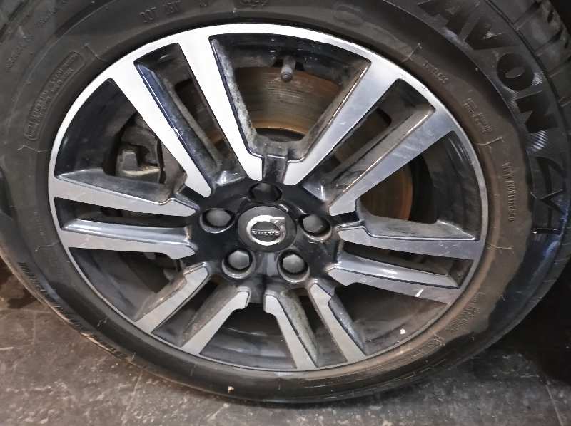 VOLVO V40 CROSS COUNTRY (2012-0) Basis