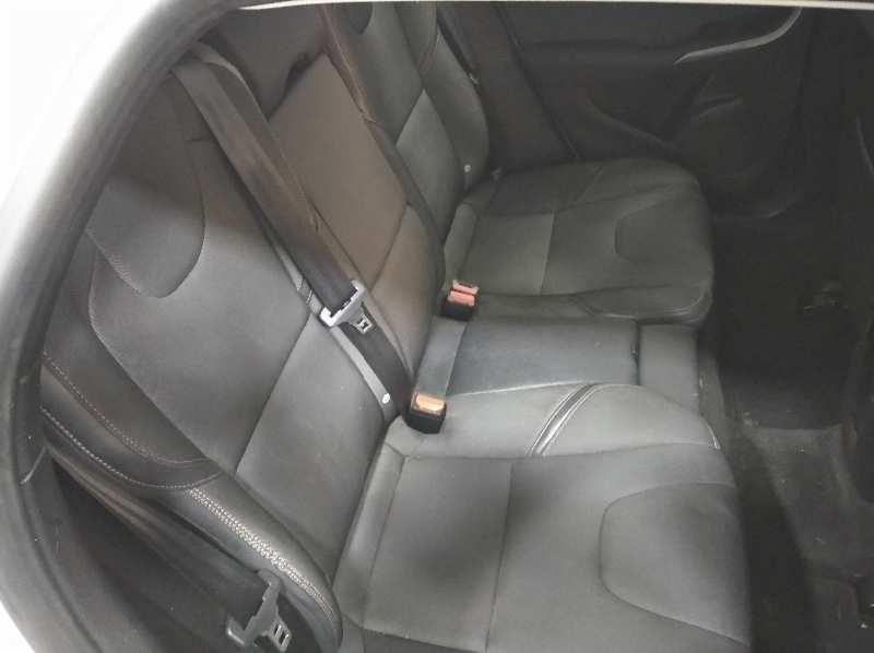 VOLVO V40 CROSS COUNTRY (2012-0) Basis