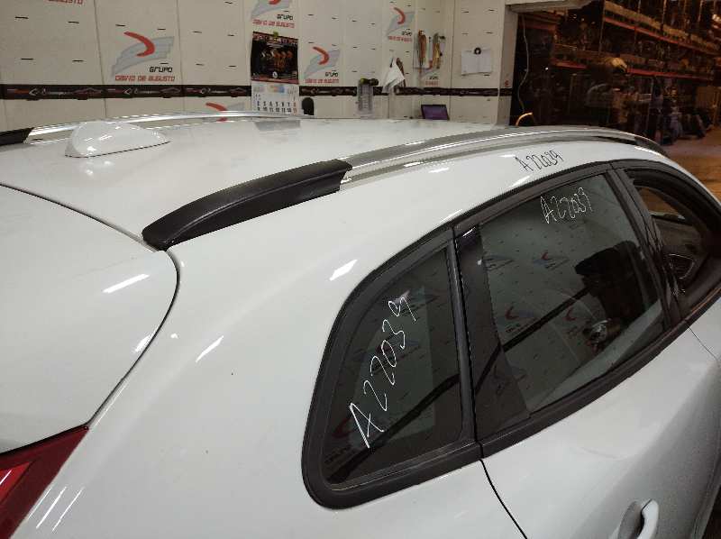 VOLVO V40 CROSS COUNTRY (2012-0) Basis
