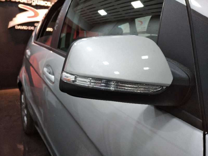 MERCEDES CLASE A (W169) A 180 CDI  A-Edition   |   09.07 - ... foto 6