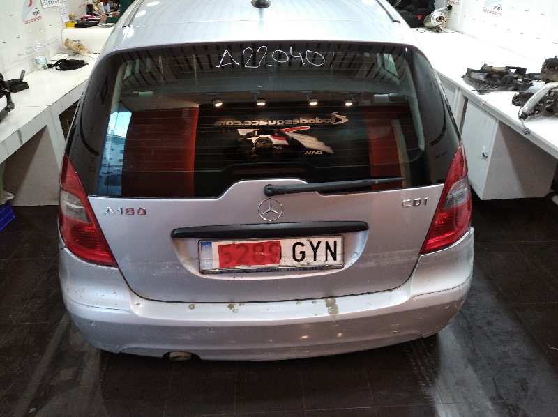 MERCEDES CLASE A (W169) A 180 CDI  A-Edition   |   09.07 - ... foto 8
