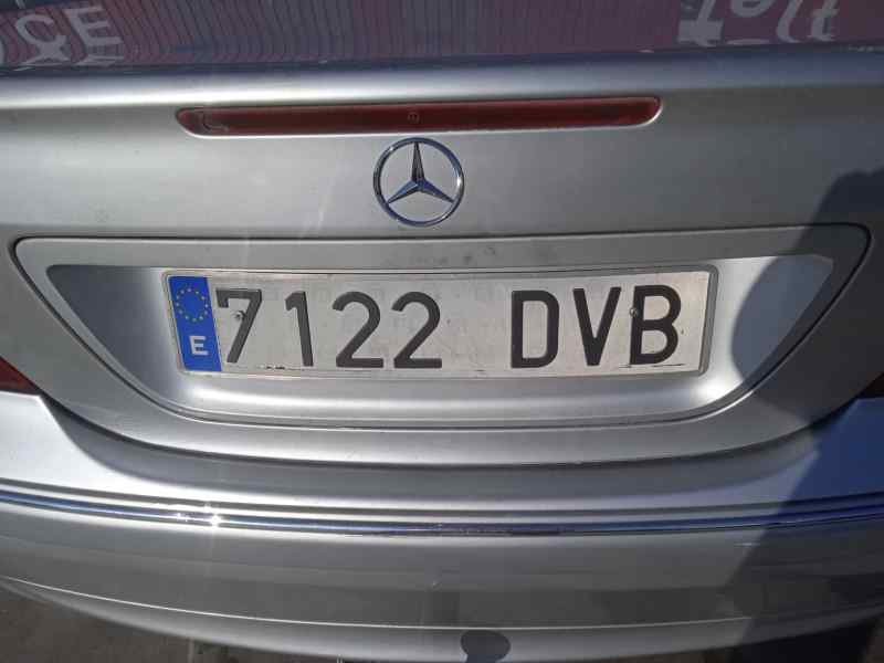 MERCEDES CLASE C (W203) BERLINA 270 CDI (203.016)   |   12.00 - 12.05 foto 2