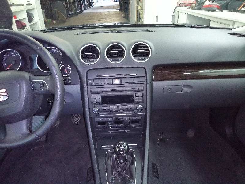 SEAT EXEO BERLINA (3R2) Reference   |   12.08 - 12.10