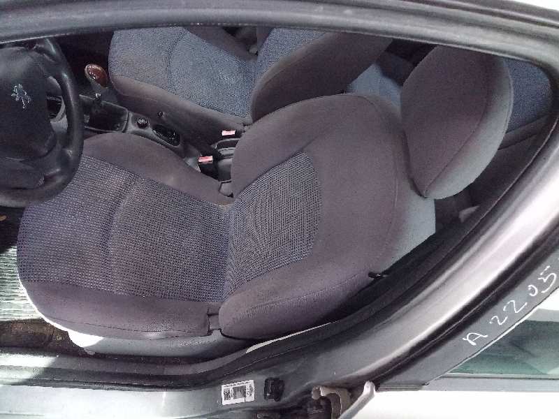 PEUGEOT 206 BERLINA X-Line   |   10.02 - 12.10