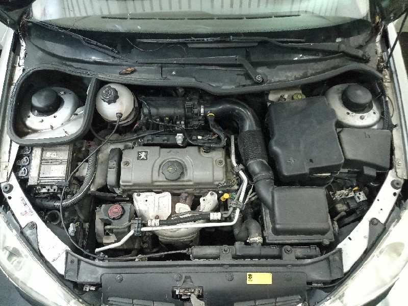 PEUGEOT 206 BERLINA X-Line   |   10.02 - 12.10