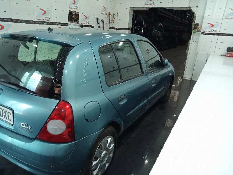 RENAULT CLIO II FASE II (B/CB0) Authentique   |   06.01 - 12.08 foto 5