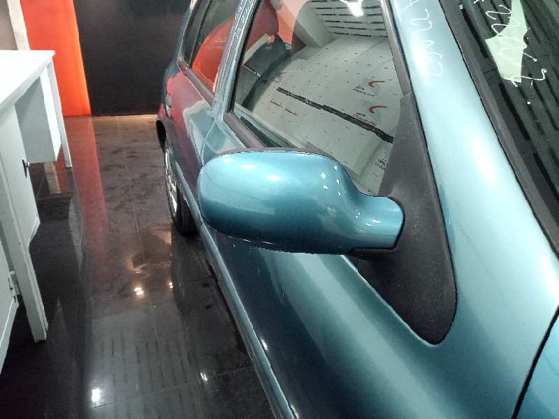 RENAULT CLIO II FASE II (B/CB0) Authentique   |   06.01 - 12.08 foto 12
