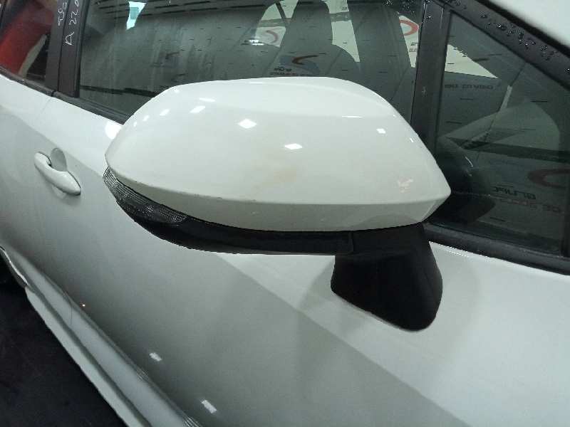 TOYOTA COROLLA (210)    |   ... foto 4