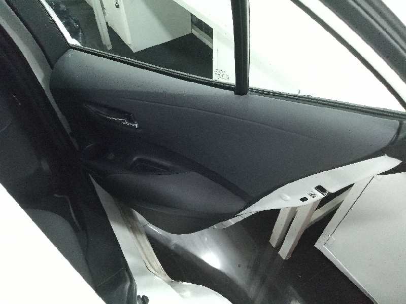 TOYOTA COROLLA (210)    |   ...