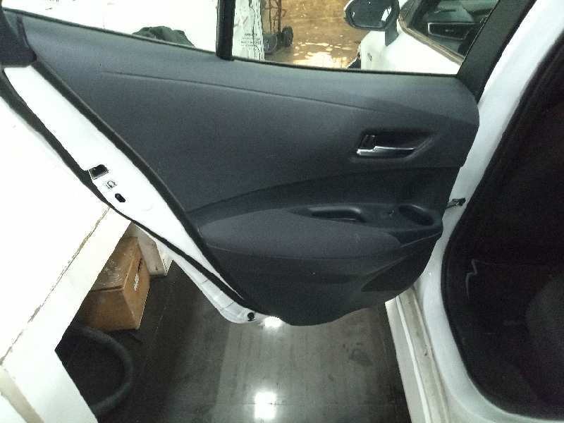 TOYOTA COROLLA (210)    |   ...