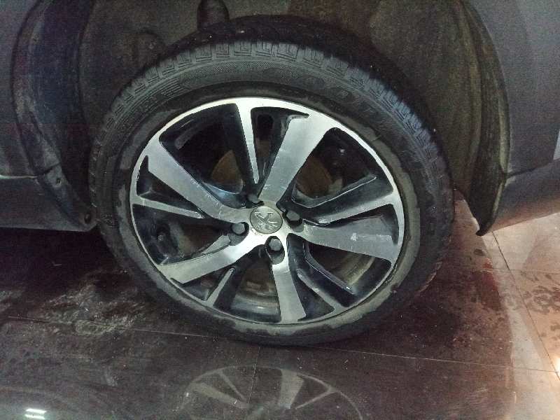 PEUGEOT 2008 (--.2013->) Active   |   03.13 - ...