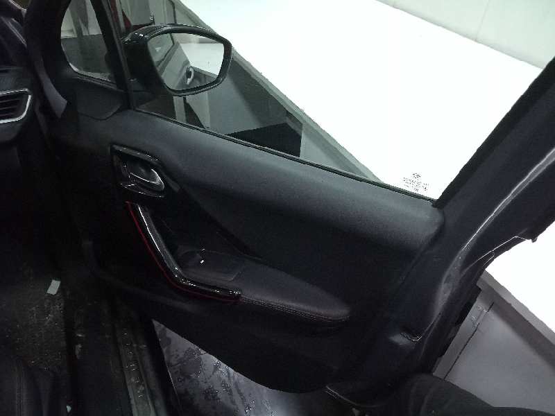 PEUGEOT 2008 (--.2013->) Active   |   03.13 - ...